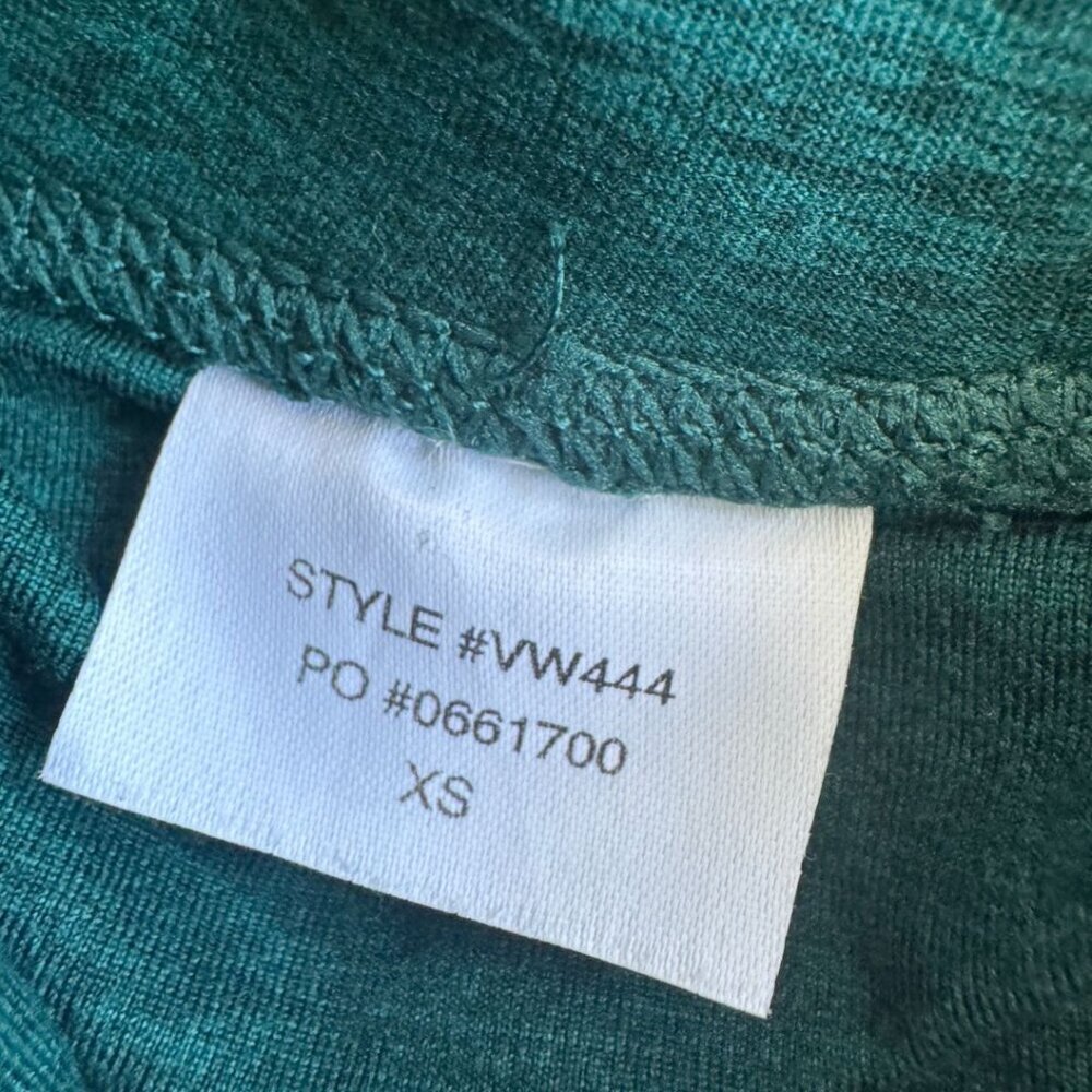 NWOT Vuori Clean Elevation Legging in Creek Heather Size XS - Picture 9 of 9